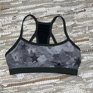 Camo star sports bra! Size small